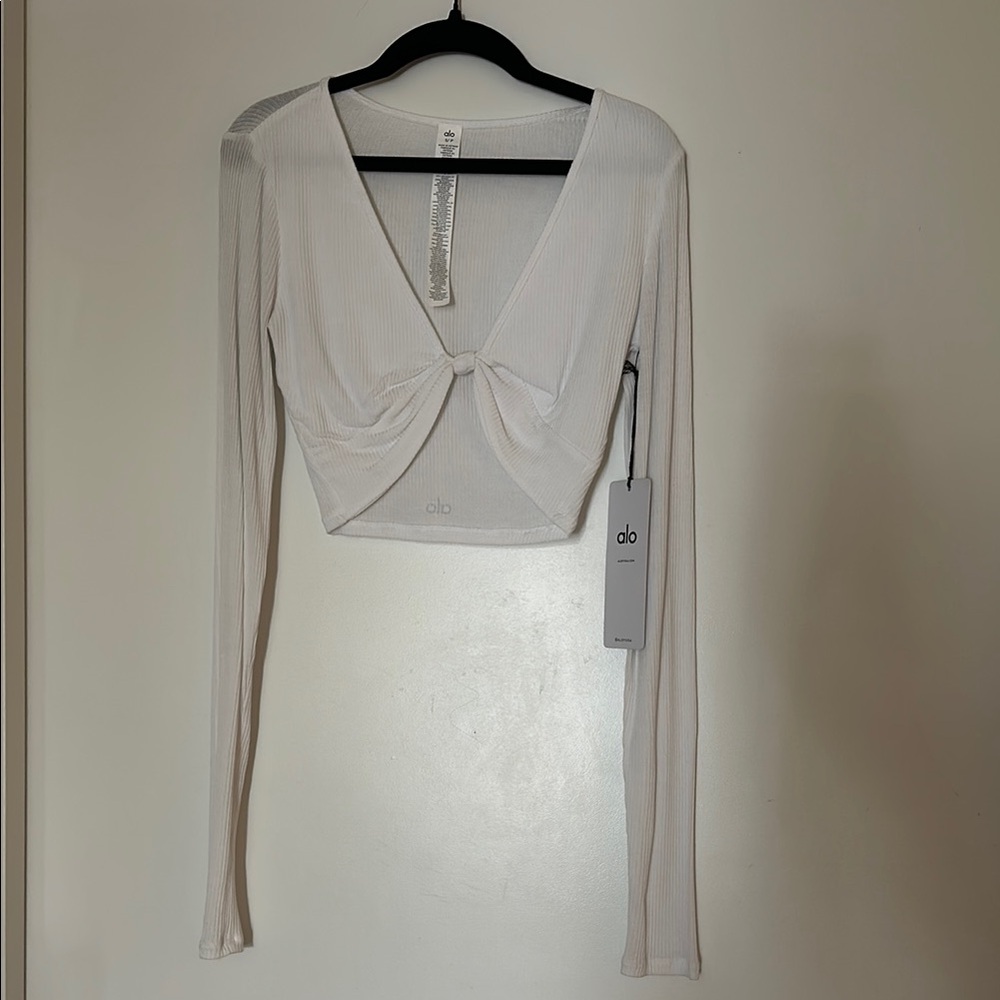 Alo Yoga Ribbed Knot Long Sleeve Crop Top – White NWT